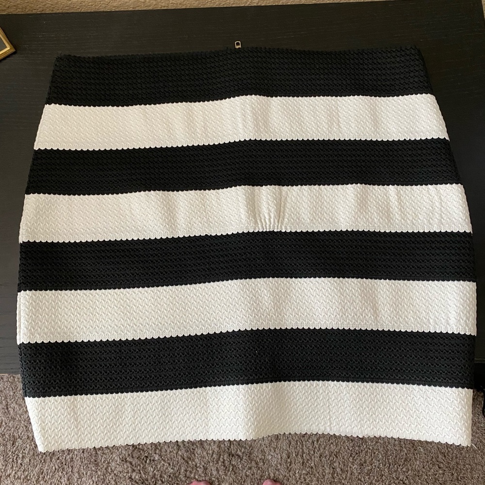 Striped stretchy pencil skirt size 3X
